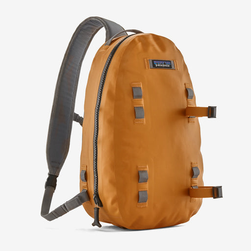 2 way travel tote bag with luggage sleeve Away Everywhere in Jet Black Types:June Bug The bag is customizable size-20l Osprey Backpack Best Backpacks